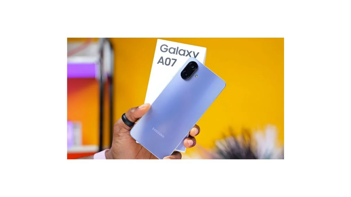 Samsung Galaxy A07 5G with 6000mAh battery and 120Hz display, front and back view