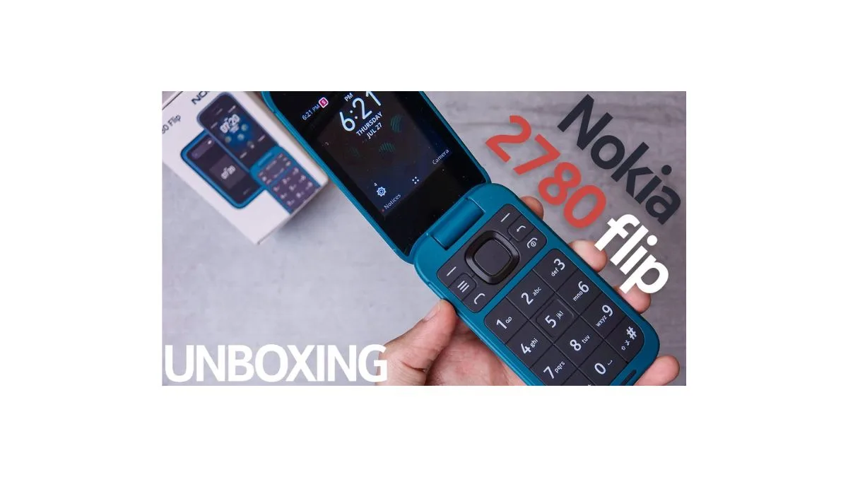 Nokia 2780 5G flip phone review 2026 showing modern design and features